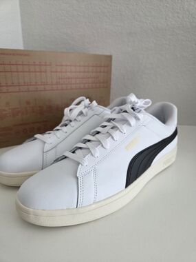 New PUMA Men's Smash 3.0 L White Low-Top Sneakers with Black Formstrip Size 12